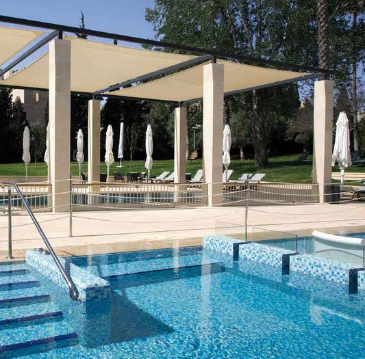 Glass Tile In Pool Projects - Done Right !